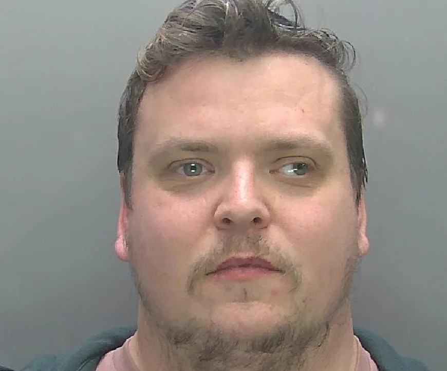 Photo editing software traps Cambridgeshire sex offender