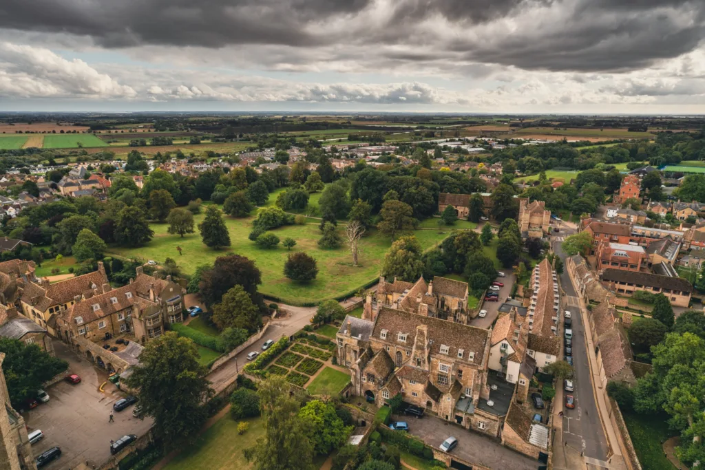 Ely Cathedral looking for candidates capable of leading group tours up to the top of the West Tower, climbing 288 steps to the top of the 66-metre tower. 