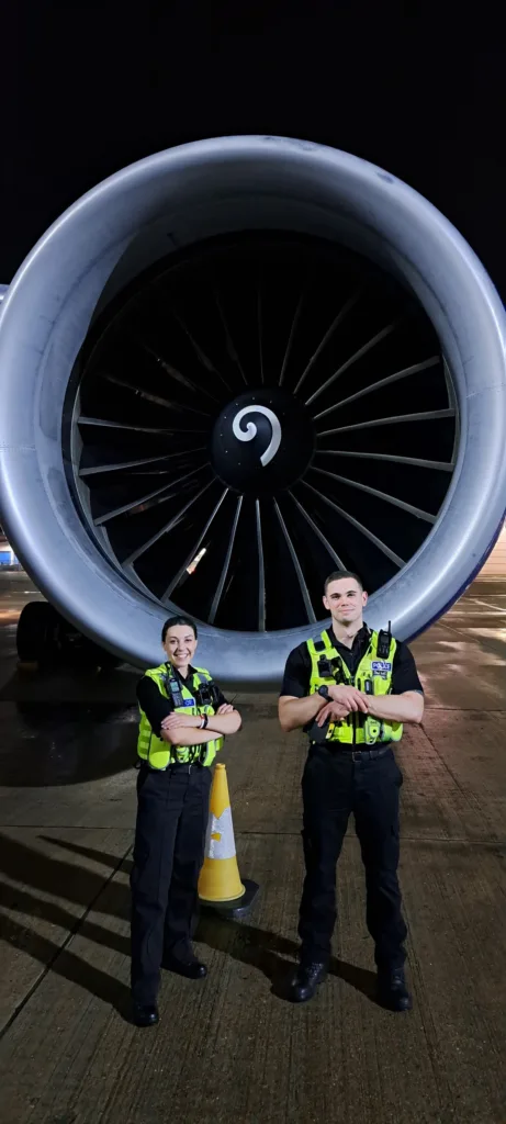 On Policing Huntingdonshire Facebook, a post says: “Sometimes our duties require us to travel outside of the county and this was the case recently when we were notified of a man who would be travelling through Gatwick airport.