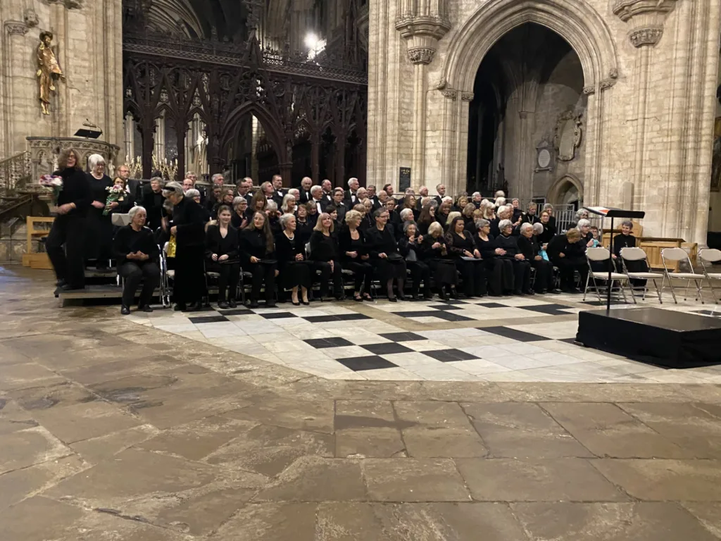 Andrew Parnell with Ely Choral soloists and organist