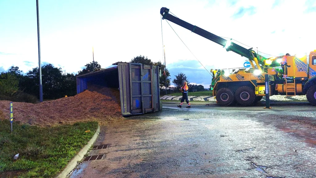 The overturned trailer at Littleport