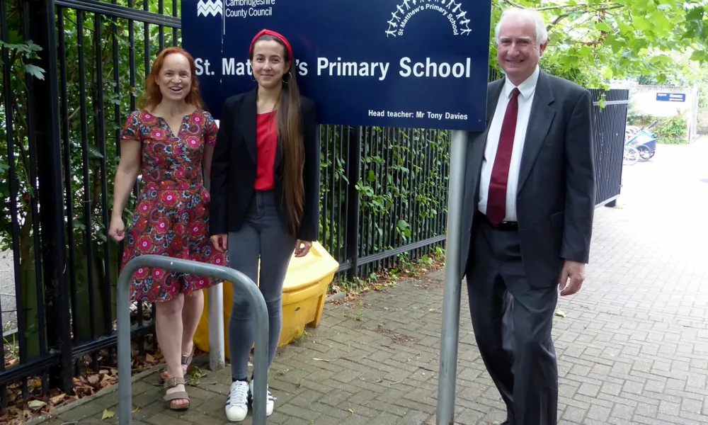 MP Daniel Zeichner with Labour councillors Alex Bulat and Bryony Goodliffe to see the Holiday Activities and Food programme (HAF) in action. HAF is a DfE funded programme to support children aged 4-16 years (reception -Year 11) who are in receipt of pupil premium (or benefits related) free school meals (FSM)